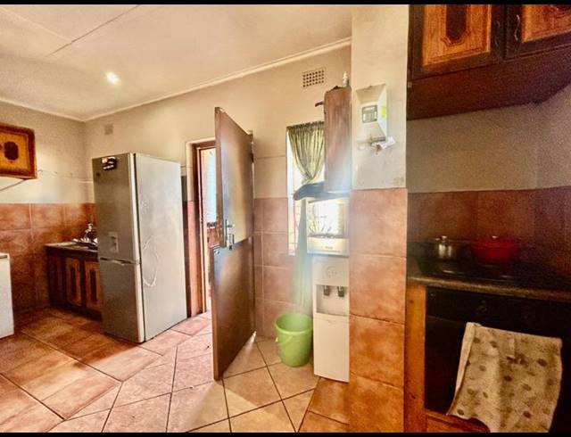 3 BEDROOM HOUSE FOR SALE IN VANDERBIJLPARK CW 1
